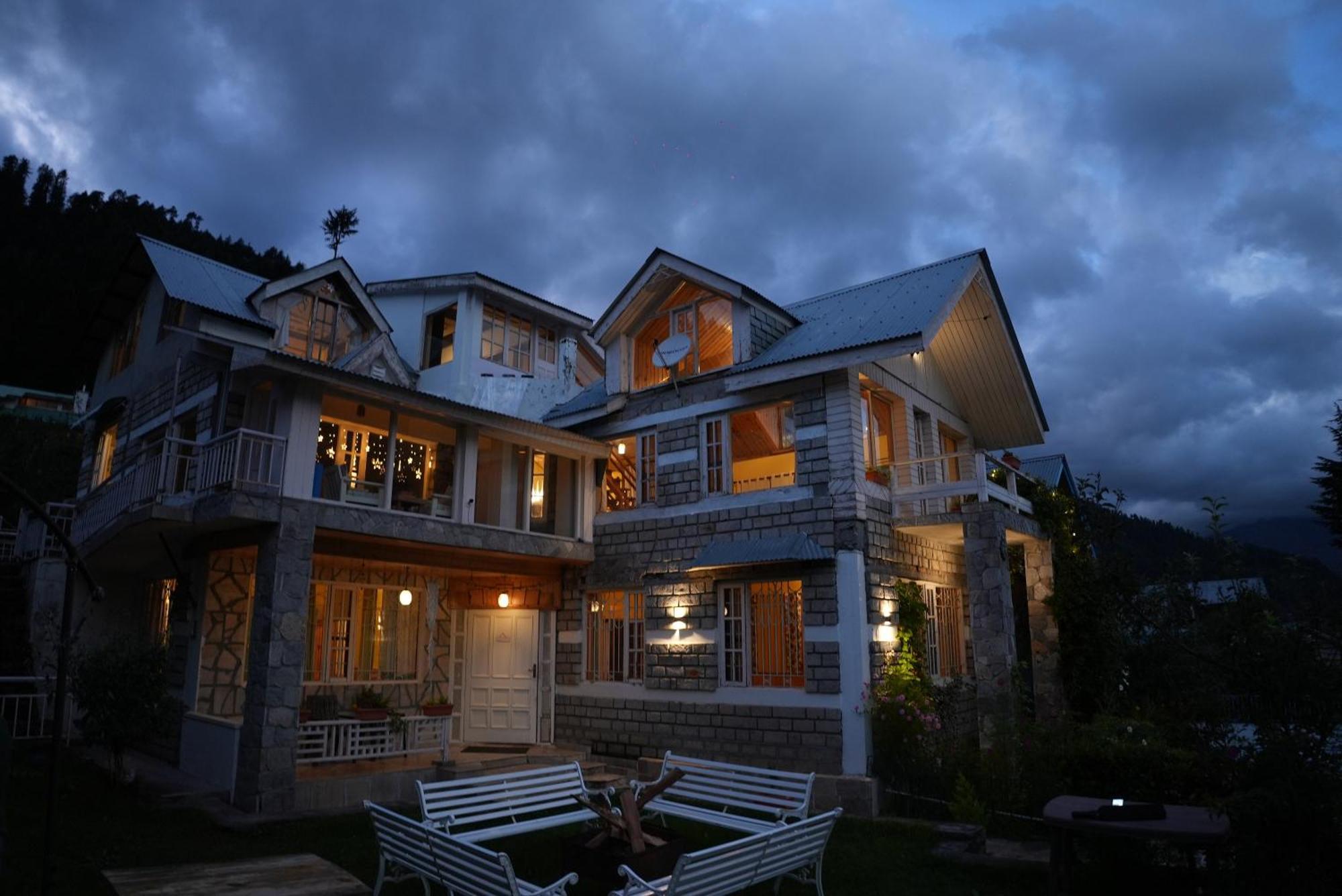 Westwoodvilla By Edenhomes, Manali